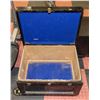Image 2 : BLACK STORAGE BOX