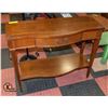 Image 1 : VINTAGE KNECHTEL WOODEN ACCENT TABLE