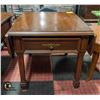 Image 1 : WOODEN END TABLE W/ SIDE EXTENDABLE FLAPS