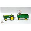 Image 1 : JOHN DEERE TRACTOR + TRAILER 1960'S