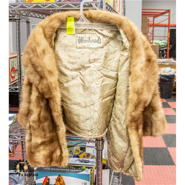 VINTAGE WOODWARD'S BROWN