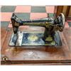Image 2 : 1920'S SINGER SEWING MACHINE WORKING ON