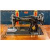 Image 2 : ANTIQUE SINGER TREADLE SEWING MACHINE IN CABINET