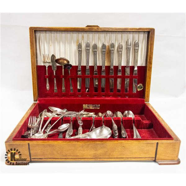 ROGER BROS CASE WITH VARIOUS SILVERWARE