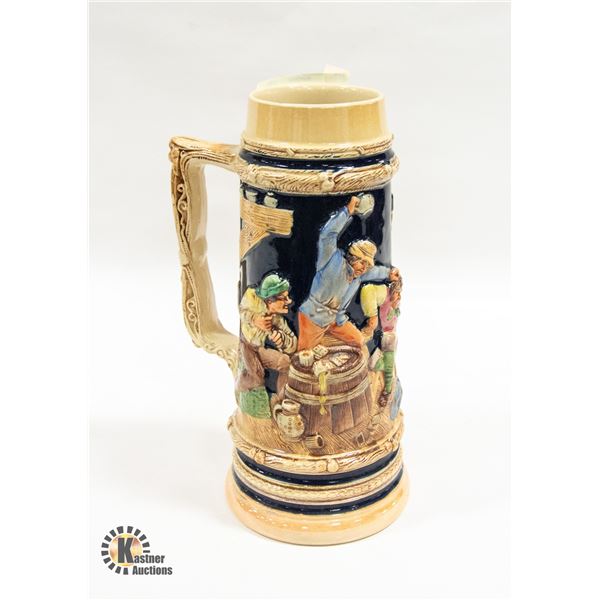 VINTAGE/ANTIQUE BEER STEIN