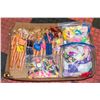 Image 1 : BOX WITH 12 BARBIE DOLLS AND 3 BAGS OF