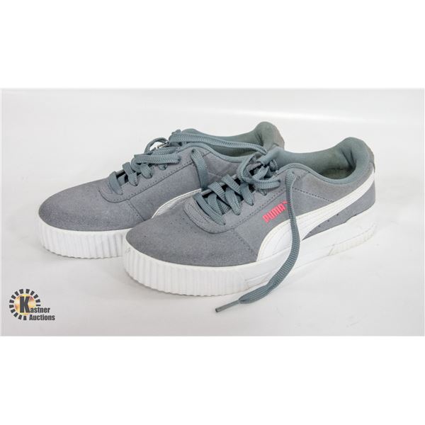 PAIR OF GREY PUMA SHOES - LADIES SIZE 6