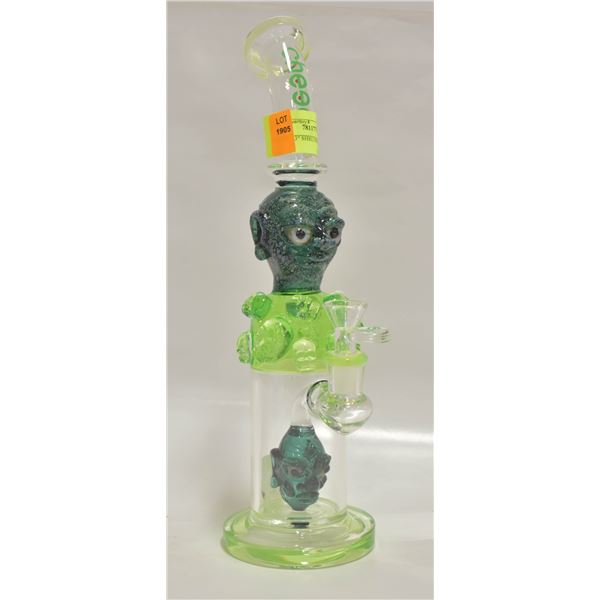 CHEECH 13" SHRUNKEN HEAD BONG