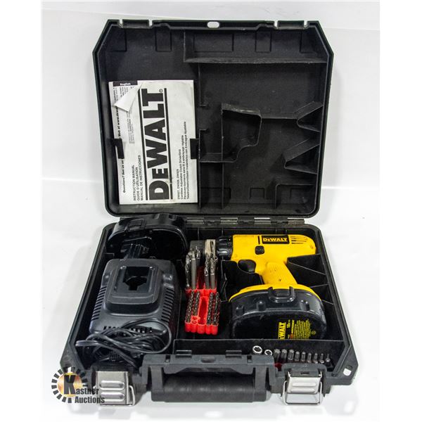 DEWALT 18 V DRILL, BATTERY, CHARGER, ACCESSORIES