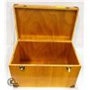 Image 2 : STORAGE BOX WOOD 20" X 12" X 12" HIGH BRASS HARD-