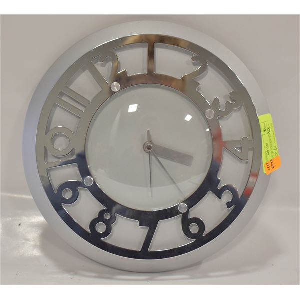 SILVER COLOURED WALL CLOCK