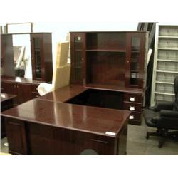 U-Shape Executive Desk - Mahogany