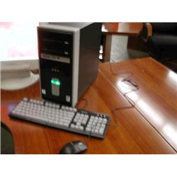 Compaq 2.66GHz,256Ram,80GigHD,DVDRW,