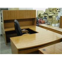 6' Executive U-Shape Desk w/ Hutch - Maple