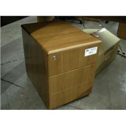 Maple Box/File Mobile Pedestal w/ Lock