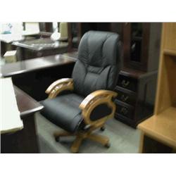 High Black Leather Executive Chair - Maple Arms