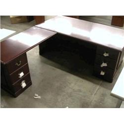 72"x36" Mahogany Traditional Executive Desk