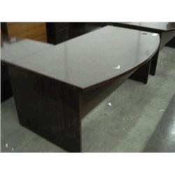 Mahogany 72"x36" Bow Front Executive Desk w/Return