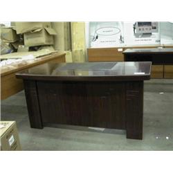 5' Executive Desk w/ Leather Inlay