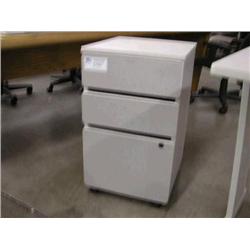 Box/Box/File Mobile Pedestal