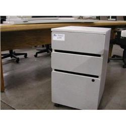 Box/Box/File Mobile Pedestal