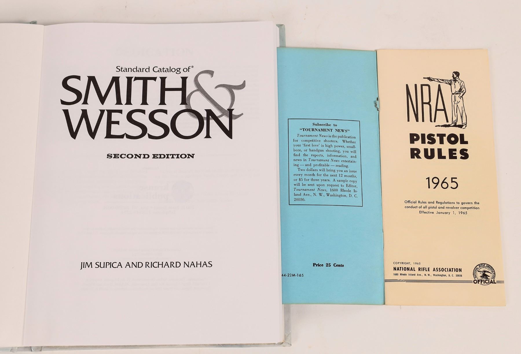 Standard Catalog of Smith and Wesson Second Edition 2001 by Supica