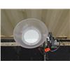 Image 2 : International Development MA0201-17CR Light on Stand