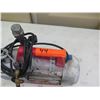Image 3 : Vacuum Pump