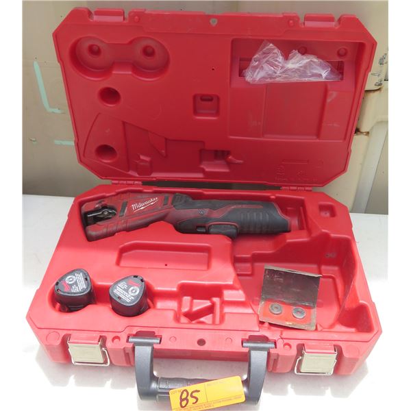 Milwaukee 2471-20 Copper Tubing Cutter in Hard Case