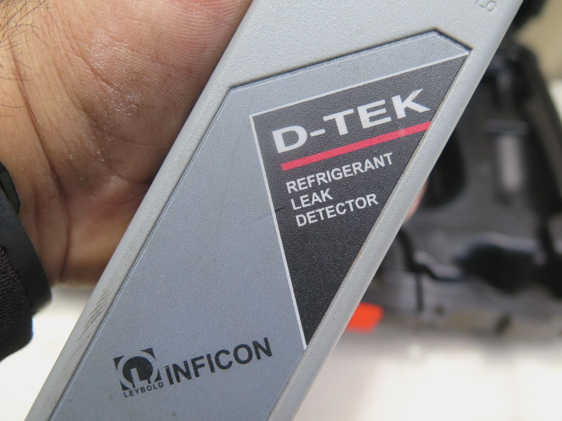 Inficon D-Tek Refrigerant Leak Detector in Hard Case