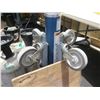 Image 3 : Genie GH-3.8 Super Hoist Portable Lift & 3 Tanks