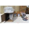 Image 1 : Luminaire 1818NL-24 Covers, Thomas SL-9216-8 Marine Wall Fixtures, etc