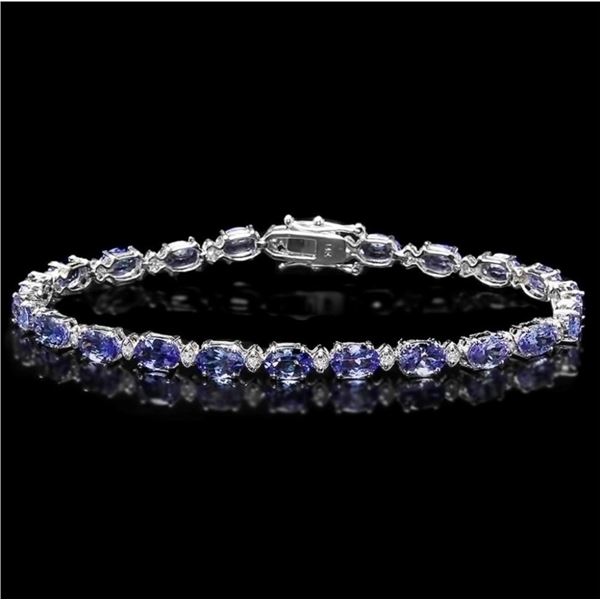 14k Gold 10.00ct Tanzanite & 0.50ct Diamond Brace