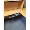 Image 5 : U Shaped Office Desk - 5 pcs (72" x 98" x 72" x 20" 1/2 D x 30" D x 22" x 68" H)