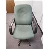 Image 1 : Adjustable Office Chair (Green)