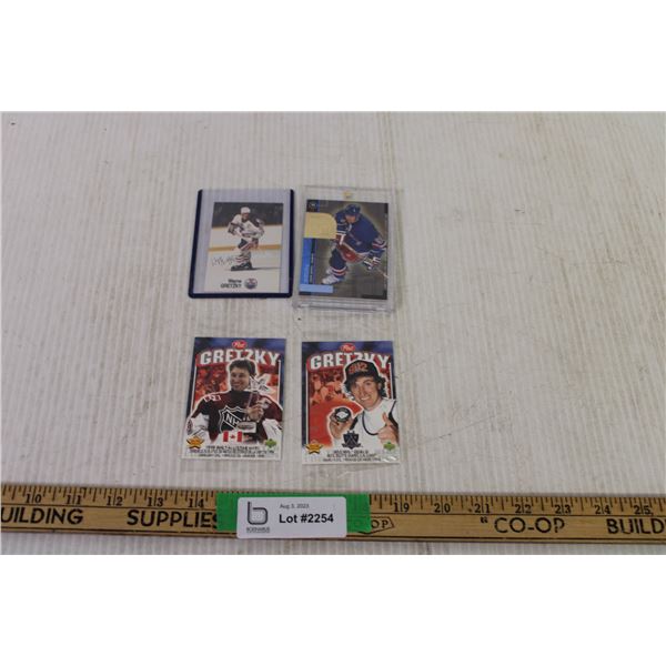 (4) NHL Wayne Gretzky Hockey Cards