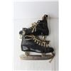 Image 5 : Vintage Wayne Gretzky Daoust Hockey Skates with Original Box - Size 8W