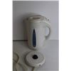 Image 2 : Electric Kettle, (4) Plastic Containers