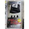Image 2 : (3 Pairs) Sports Gloves (Large, Medium, Unknown)