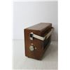 Image 4 : Vintage Wooden Holiday Radio