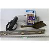 Image 1 : Felt Surface Protectors - Coal Shovel - Level - Face Shield - Hacksaw