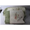 Image 2 : Vintage Green Queen Size Bed Spread (Matches 2085)