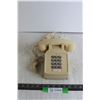 Image 1 : Telephone with Cord