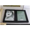 Image 4 : (4) Art Pieces, (2) Picture Frames