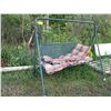 Image 2 : Metal Swing w/ 2 Cushions (Off-Site)