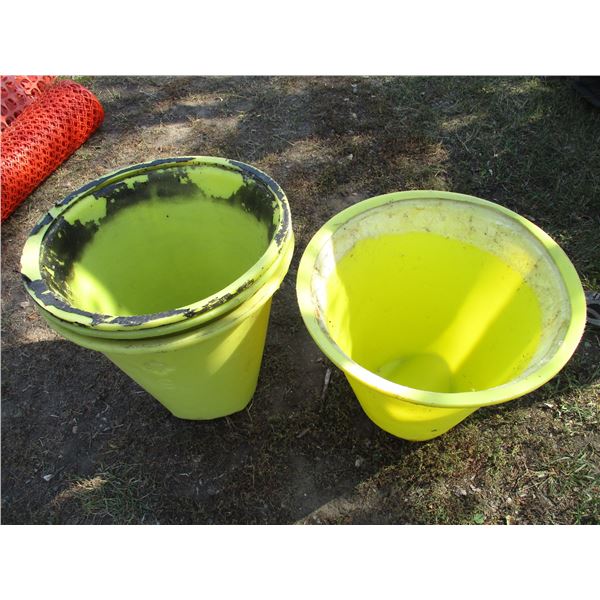 (4) Yellow Cone Hose Stands (Off-Site)