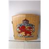 Image 2 : Wooden Red Lion Pub and Lodging Dart Board Set