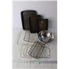 Image 1 : Assorted Pans and Kitchen Items