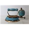 Image 3 : Vintage Blue Gas Iron
