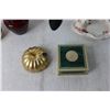 Image 2 : (10) Avon Items